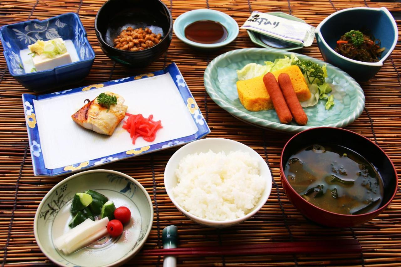 宿花月日式旅馆 佐渡市 外观 照片