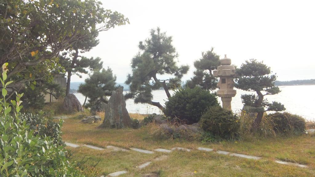 宿花月日式旅馆 佐渡市 外观 照片